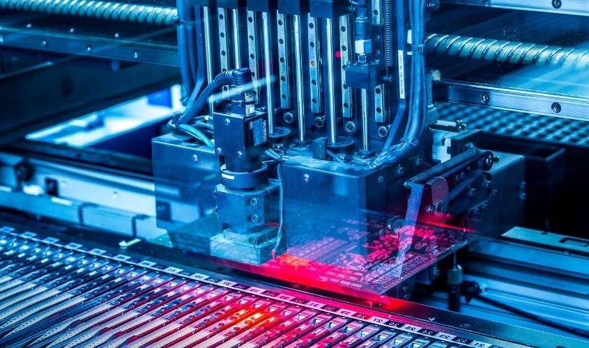 SMT在PCB制造中代表什么？